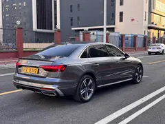 2020 Audi A4L 40 TFSI quattro Luxury Dynamic — фото 4