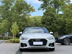 2021 Audi A5 Sportback 40 TFSI quattro Luxury Sport, белый — фото 2