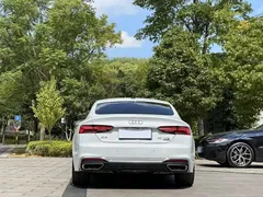 2021 Audi A5 Sportback 40 TFSI quattro Luxury Sport, белый — фото 8