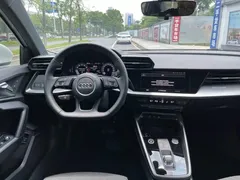 2023 Audi A3L Limousine 35 TFSI Sport, белый — фото 14