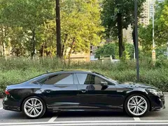 2022 Audi A7L 55 TFSI quattro S-line Zhiyuan Black Package, чёрный — фото 4