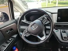 2022 Honda Odyssey 2.0L e:HEV Hybrid, белый — фото 15