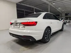 2023 Audi A4L 40 TFSI Luxury Dynamic, белый — фото 4