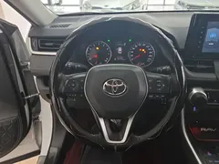 2021 Toyota RAV4 2.0L CVT 2WD Urban, белый — фото 15