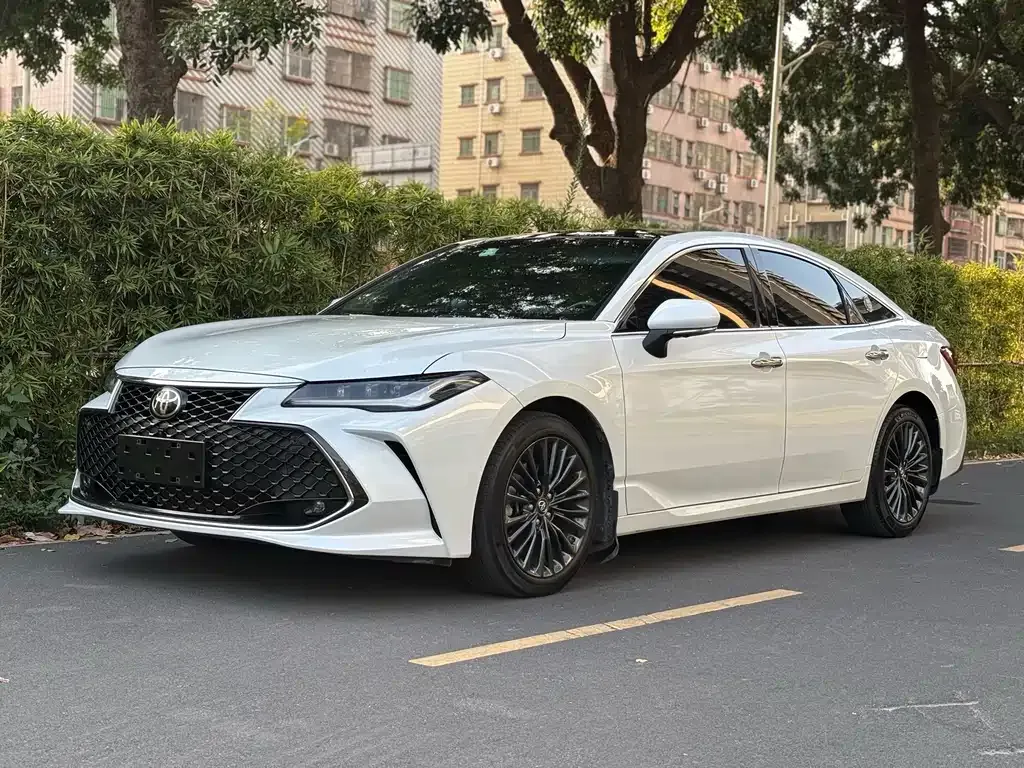 2022 Toyota Avalon 2.5L Touring Premium