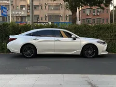 2022 Toyota Avalon 2.5L Touring Premium, белый — фото 4