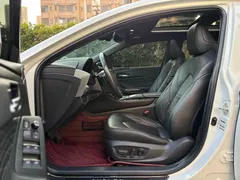 2022 Toyota Avalon 2.5L Touring Premium, белый — фото 8