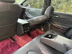 2022 Toyota Avalon 2.5L Touring Premium, белый — фото 12