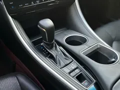 2022 Toyota Avalon 2.5L Touring Premium, белый — фото 24