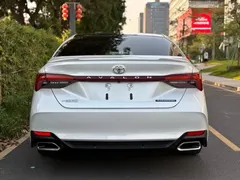 2022 Toyota Avalon 2.5L Touring Premium, белый — фото 28