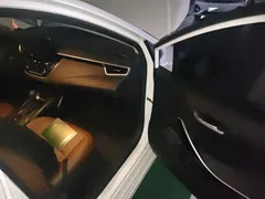 2021 Toyota Corolla Hybrid 1.8L E-CVT Elite, белый — фото 19