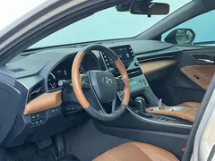 2022 Toyota Avalon Hybrid 2.5L XLE Premium — фото 15