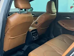 2022 Toyota Avalon Hybrid 2.5L XLE Premium — фото 25