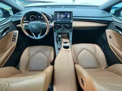 2022 Toyota Avalon Hybrid 2.5L XLE Premium — фото 29