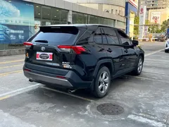 2021 Toyota RAV4 Hybrid 2.5L E-CVT 2WD Elite, чёрный — фото 8