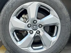 2021 Toyota RAV4 Hybrid 2.5L E-CVT 2WD Elite, чёрный — фото 10