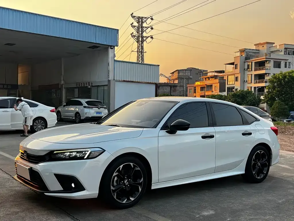 2022 Honda Civic 240TURBO CVT
