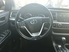2021 Toyota Highlander 2.0T 4WD Luxury 7, чёрный — фото 12