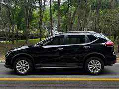 2021 Nissan X-Trail 2.0L CVT 2WD XL ITS Comfort, чёрный — фото 2