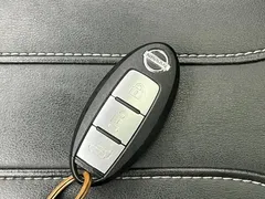 2021 Nissan X-Trail 2.5L CVT 4WD XL ITS Luxury, белый — фото 17