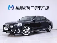 2023 Audi A8L 50 TFSI quattro Select, чёрный — фото 2