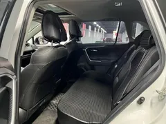 2021 Toyota RAV4 2.0L CVT 4WD Fashion, белый — фото 15