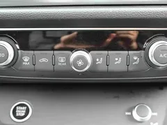 2021 Audi Q3 35 TFSI Fashion Sport, белый — фото 12