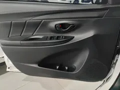 2021 Toyota Yaris L Zhixuan X 1.5L CVT Leading, белый — фото 7
