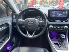 2023 Toyota Wildlander 2.0L CVT 2WD Luxury Plus, чёрный — фото 16
