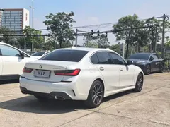 2021 BMW 3 Series 320Li M Sport Package, белый — фото 7