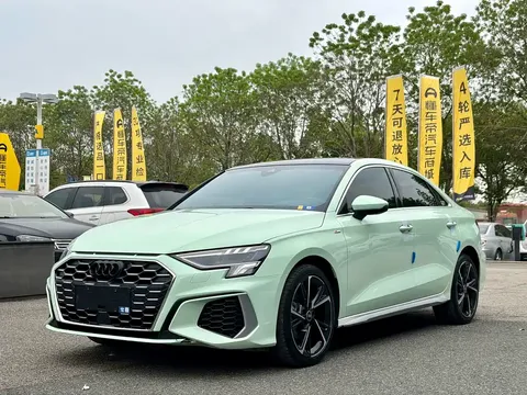 2023 Audi A3 L Limousine 35 TFSI Fashion Sport