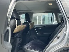 2021 Toyota RAV4 Hybrid 2.5L E-CVT 2WD Elite — фото 6
