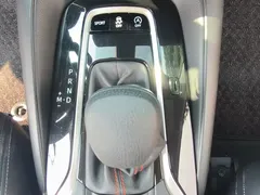 2021 Toyota Corolla 1.2T S-CVT Pioneer Plus, белый — фото 12