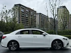 2023 Mercedes-Benz A-Class A 200 L Fashion, белый — фото 12