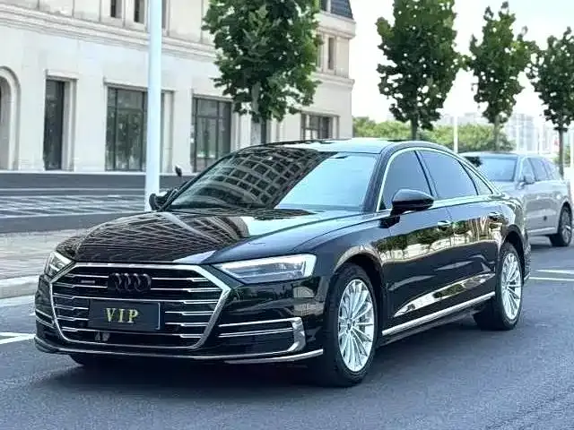 2022 Audi A8L 50 TFSI quattro Comfort Collector's Edition