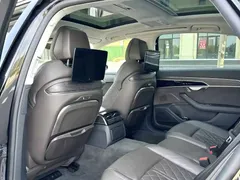 2022 Audi A8L 50 TFSI quattro Comfort Collector's Edition, чёрный — фото 9