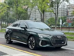 2023 Audi A3L Limousine 35 TFSI Fashion Sport, зелёный — фото 3