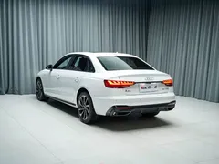 2023 Audi A4L 40 TFSI Luxury Dynamic, белый — фото 11