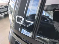 2021 Audi Q7 55 TFSI quattro S line Sport, чёрный — фото 17