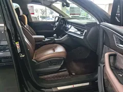 2021 Audi Q7 55 TFSI quattro S line Sport, чёрный — фото 24