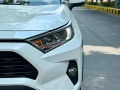 2021 Toyota RAV4 2.0L CVT 2WD Fashion, белый — фото 3