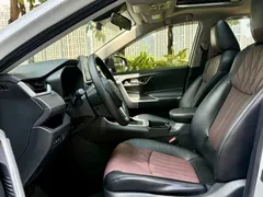 2021 Toyota RAV4 2.0L CVT 2WD Fashion, белый — фото 14