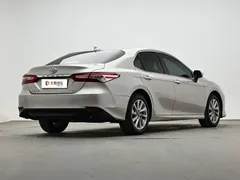 2021 Toyota Camry 2.0G Luxury — фото 3