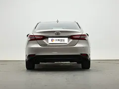 2021 Toyota Camry 2.0G Luxury — фото 4