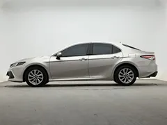 2021 Toyota Camry 2.0G Luxury — фото 5