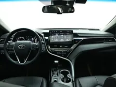 2021 Toyota Camry 2.0G Luxury — фото 15
