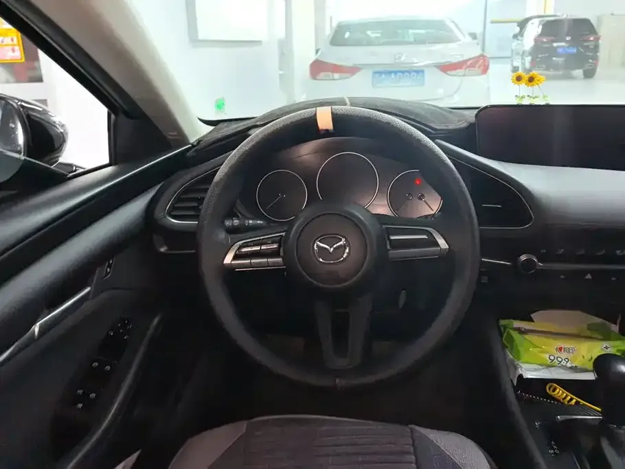 2022 Mazda 3 2.0L AT