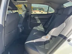 2019 Toyota Camry 2.0G Luxury, белый — фото 7