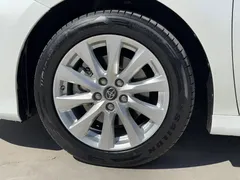 2019 Toyota Camry 2.0G Luxury, белый — фото 16