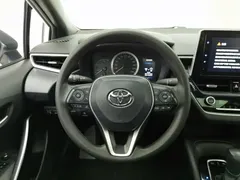 2022 Toyota Levin Hybrid 1.8H E-CVT Luxury, белый — фото 11